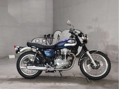 Kawasaki W800