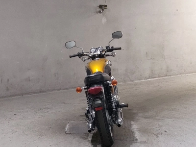 Kawasaki W800
