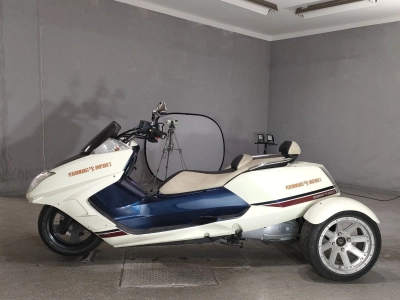 Yamaha MAXAM TRIKE