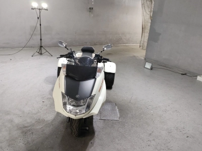 Yamaha MAXAM TRIKE