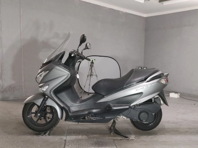 Suzuki BURGMAN200