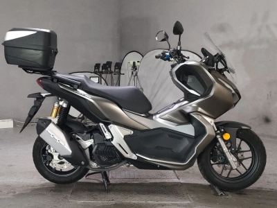 Honda ADV150