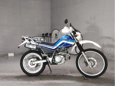 Yamaha SEROW 225W