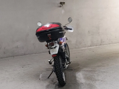 Yamaha SEROW 225W
