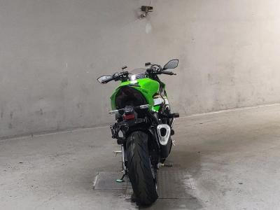 Kawasaki ZX-6R