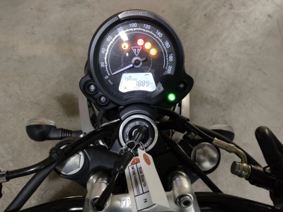 Triumph  TRIUMPH  SPEED  TWIN 900
