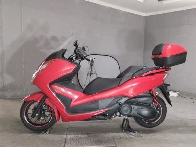 Honda FORZA