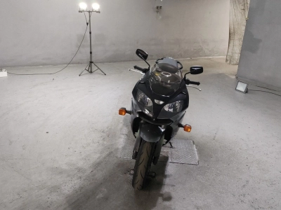 Kawasaki ZX-9R