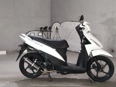 Suzuki ADDRESS V110