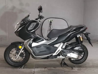 Honda ADV150