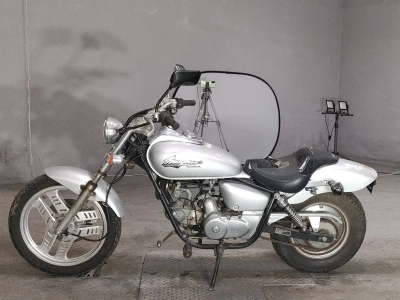 Honda MAGNA 50