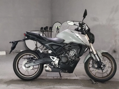 Honda CB125R