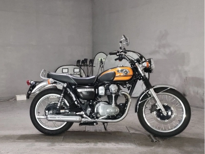Kawasaki W800