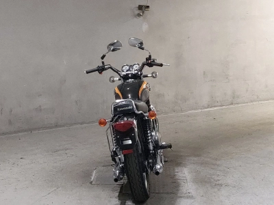Kawasaki W800