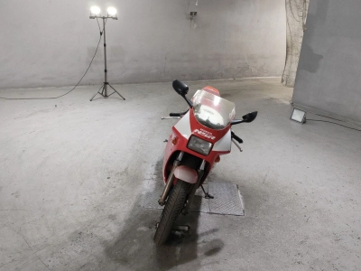 Honda NSR250R-1