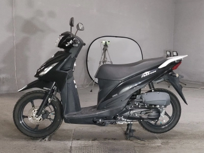Suzuki ADDRESS V110