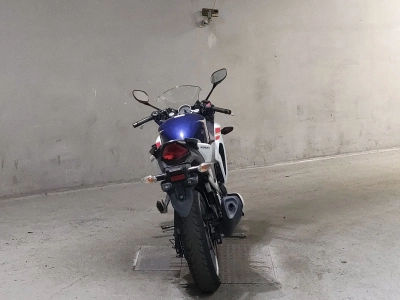 Honda CBR250R