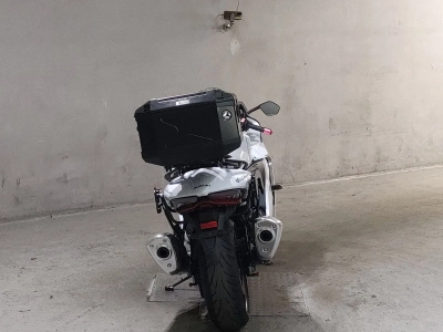 Suzuki GSX1300R HAYABUSA