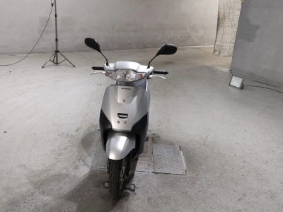 Honda  TACT  BASIC 