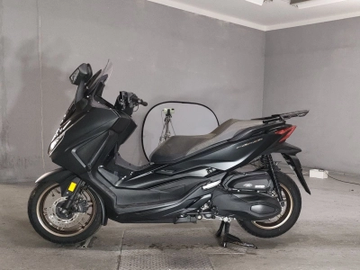 Honda FORZA