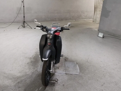Honda  SUPER CUB C125
