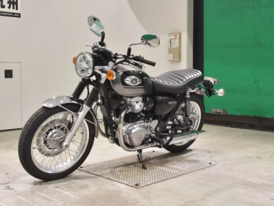 Kawasaki W800-2