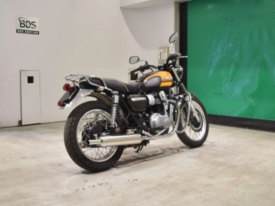 Kawasaki W800