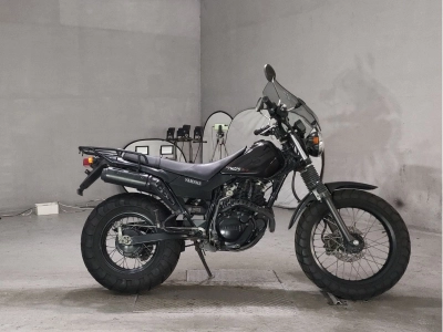 Yamaha TW225