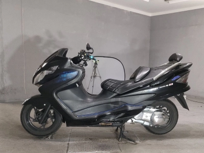 Suzuki SKYWAVE 250S
