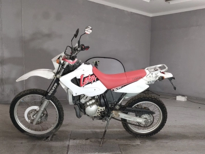 Yamaha LANZA DT230