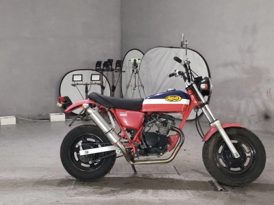 Honda APE50