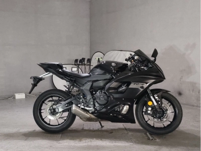 Yamaha YZF-R7