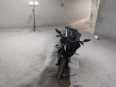 Yamaha YZF-R7