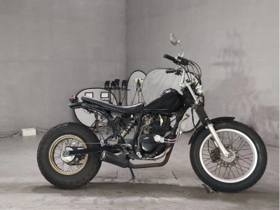 Yamaha TW200