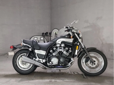 Yamaha V-MAX