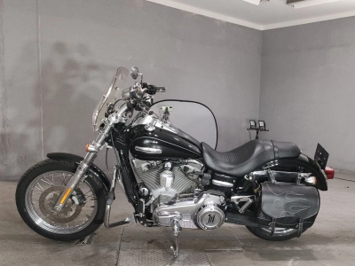 Harley-Davidson HARLEY FXDC1580