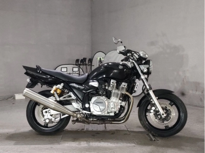 Yamaha XJR1300