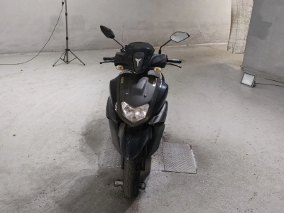 Yamaha  CYGNUS  RAY ZR