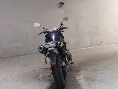 Yamaha MT-01