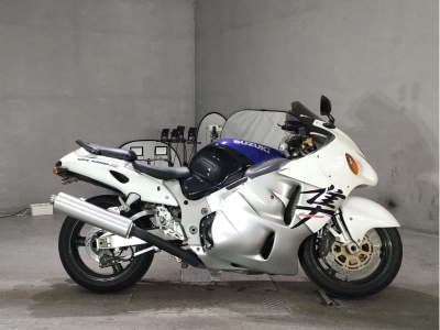 Suzuki GSX1300R HAYABUSA