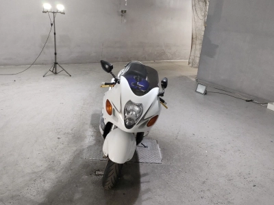 Suzuki GSX1300R HAYABUSA