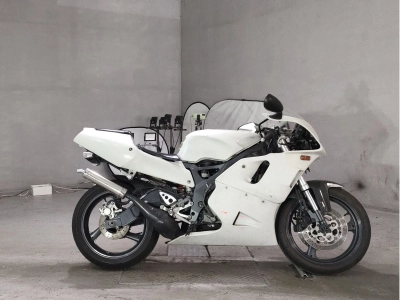Yamaha TZR250R