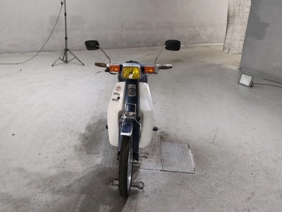 Honda SUPER CUB90