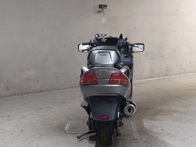 Suzuki SKYWAVE 650LX