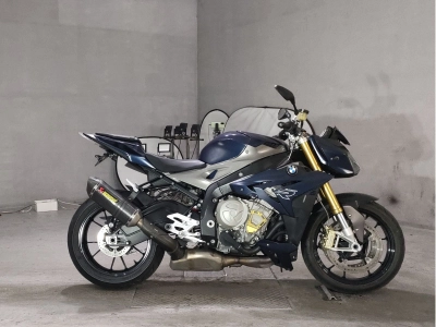 BMW BMW S1000R