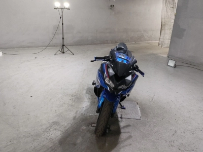 Kawasaki  NINJA ZX-4R SE
