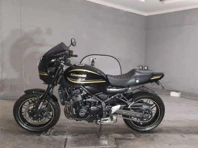 Kawasaki Z900RSKAFE