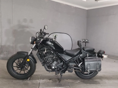 Honda REBEL