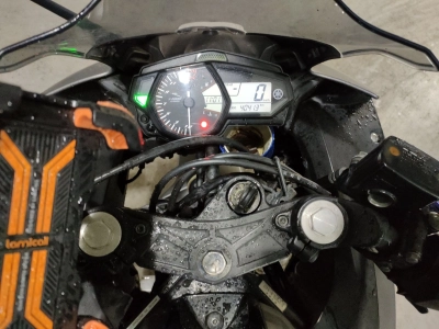 Yamaha YZF-R25
