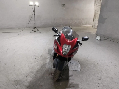 Suzuki GSX1300R HAYABUSA